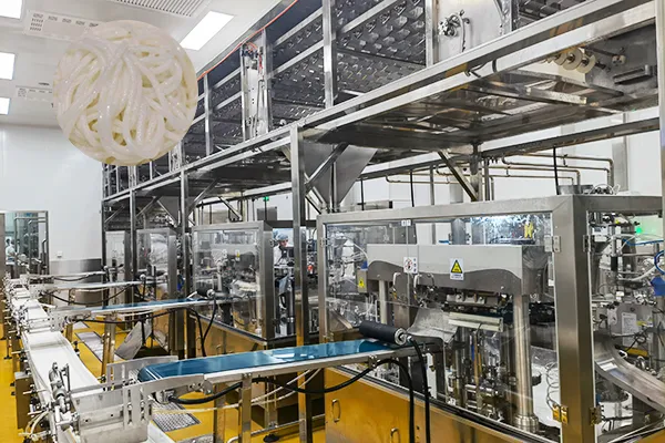 Línea automática de envasado de fideos de arroz